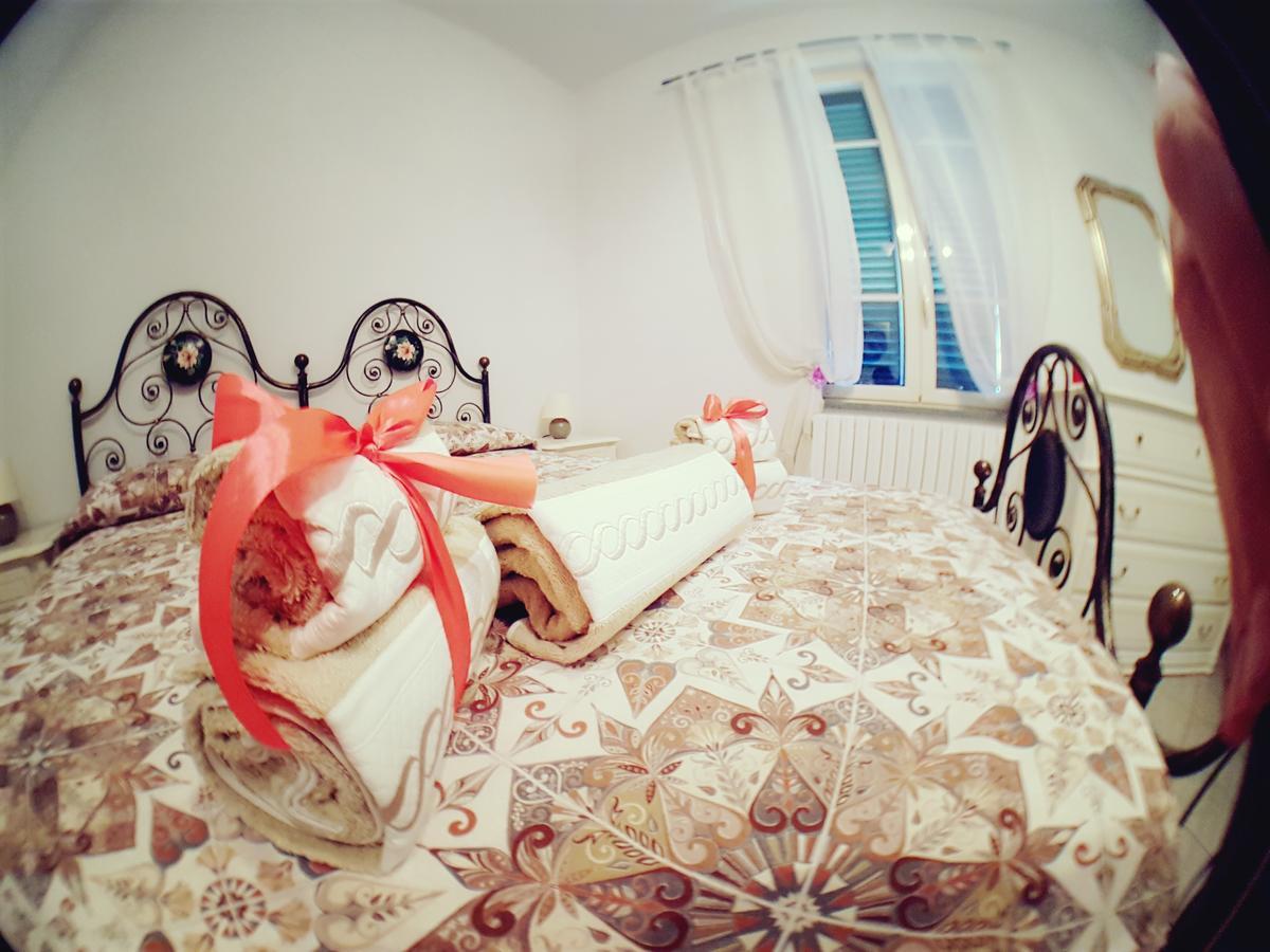 Villa Evillia Лука Екстериор снимка